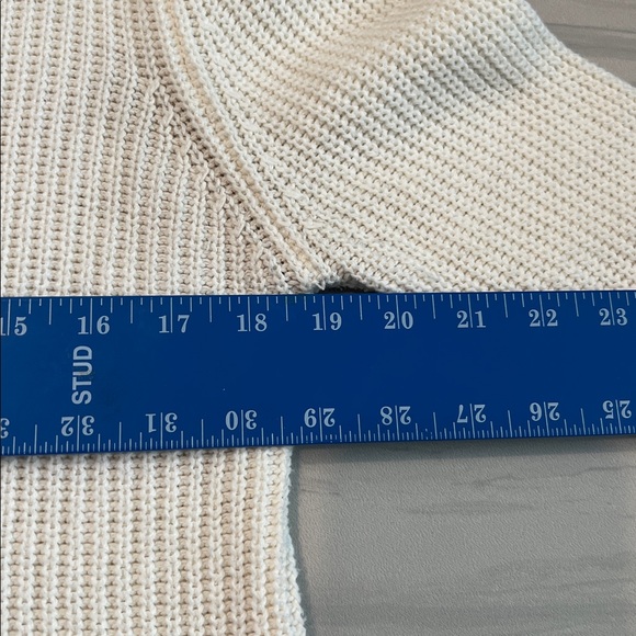 Moon & Madison Womens Pullover Sweater
Chunky Knit Tie Cage Back Beige Size M - Picture 6 of 8